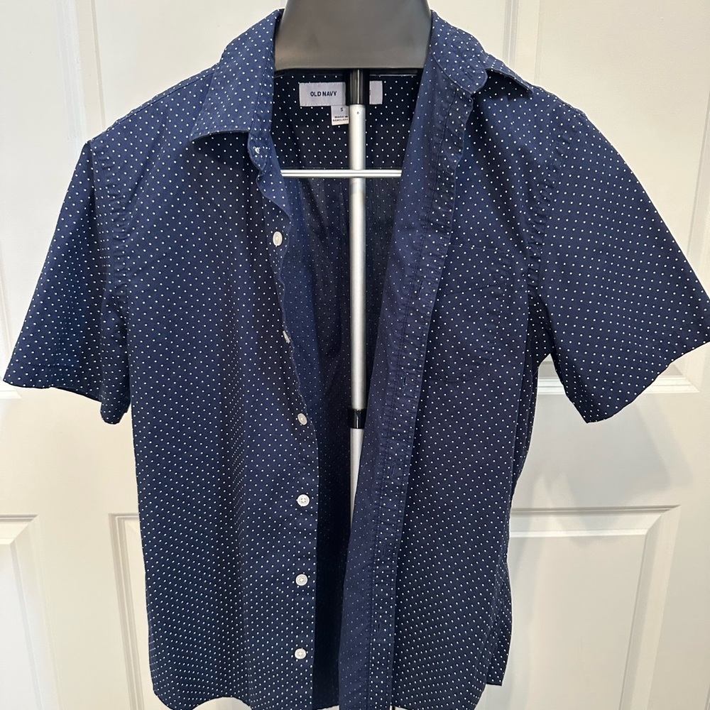 Old Navy Blue Casual Button Down Shirt with Polka Dots